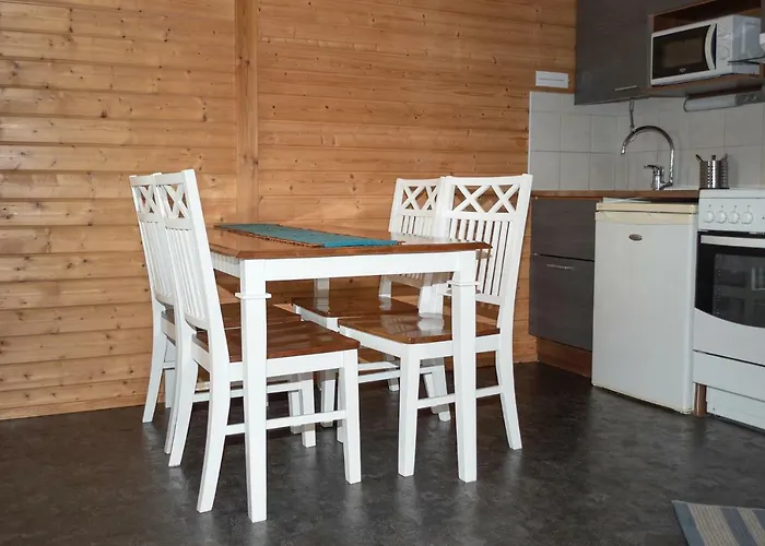 塔斯图兰假日公园 假日公园 Kaustinen